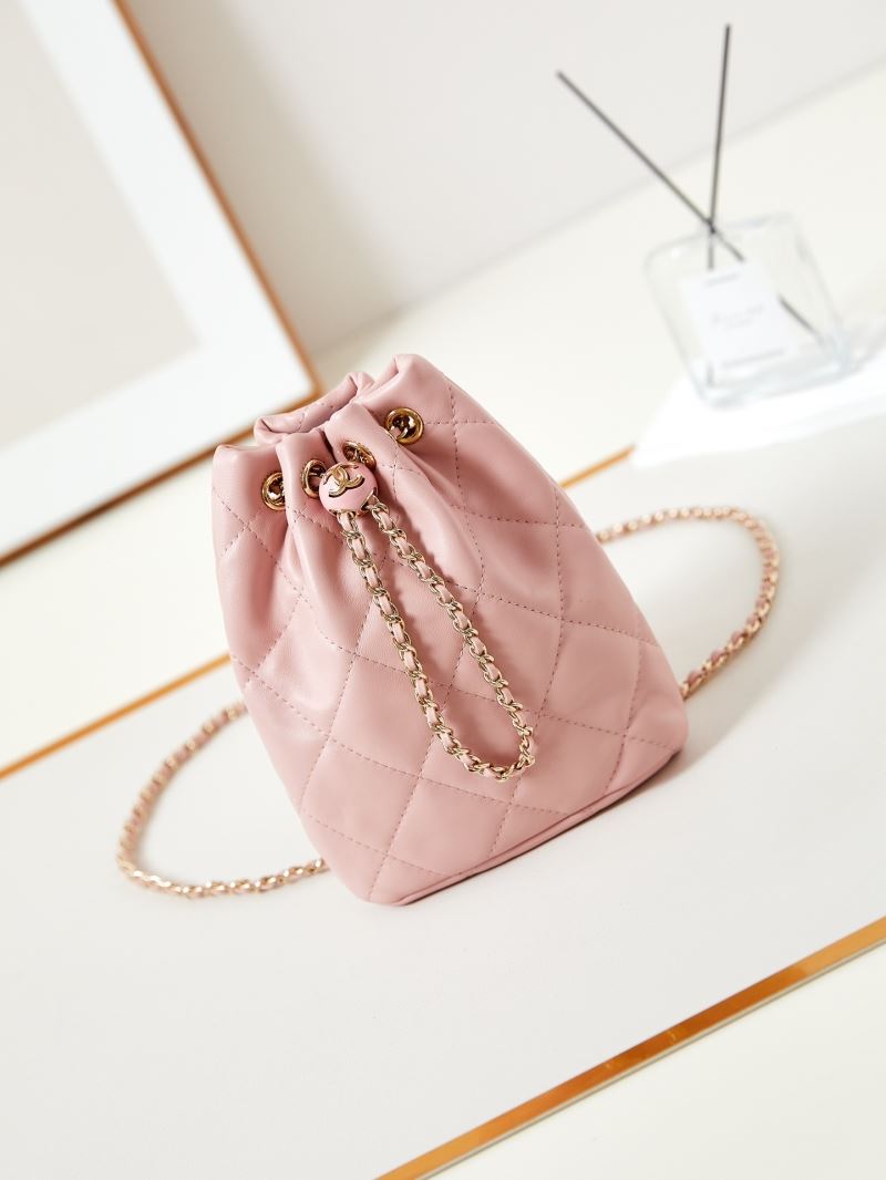 Ch**el bucket bags